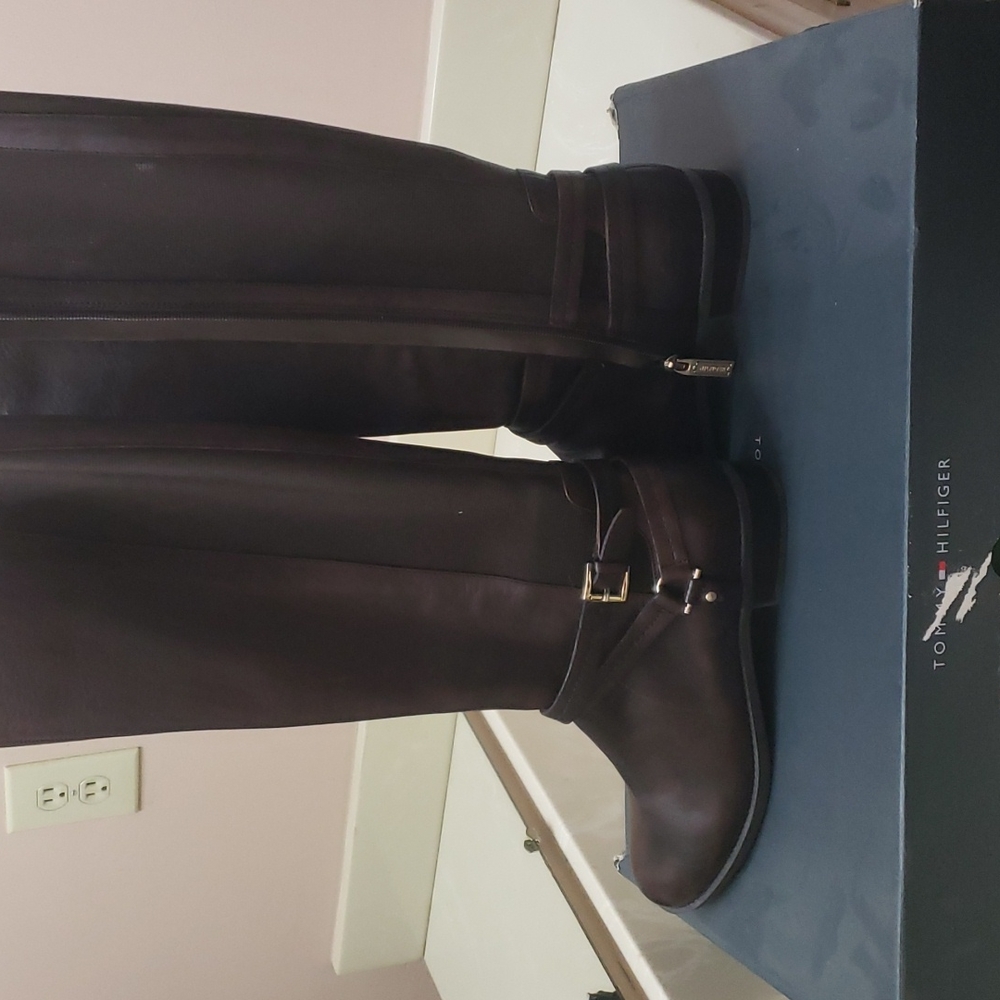 Leather boots